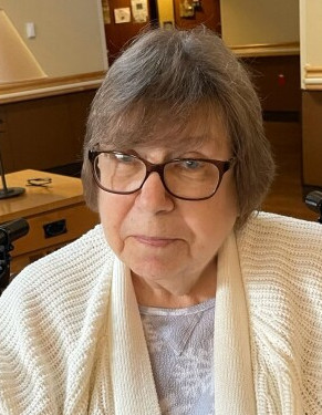 laura ellis